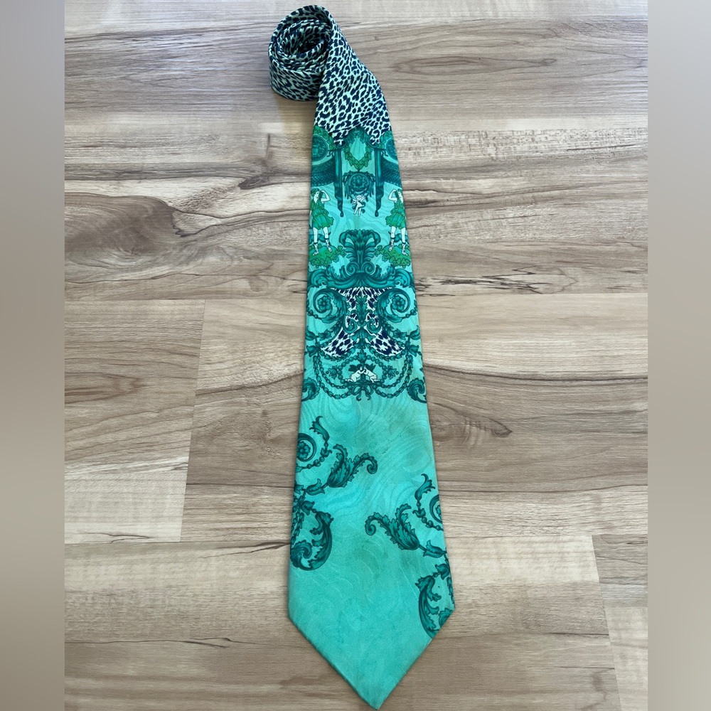 Gianni Versace Cherab Print Silk Tie